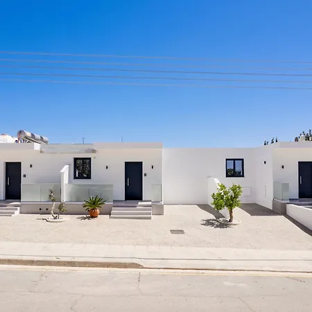 Villa Panatheon - Luxury 1 & 2 Bdr 300 Meters From Sandy Beach! *