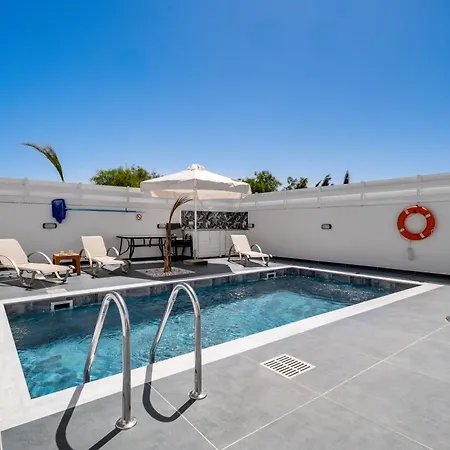 Panatheon - Luxury 1 & 2 Bdr 300 Meters From Sandy Beach! Villa Ayia Napa