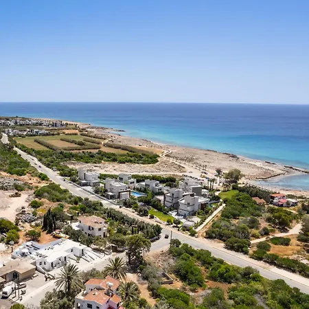 Willa Panatheon - Luxury 1 & 2 Bdr 300 Meters From Sandy Beach! Ajia Napa